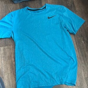 Nike Blue Short Sleeve Tee Athletic Performance